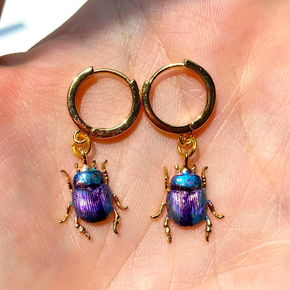 🛑 SOLD 🛑  💖Scarab Beetle Earrings 🪲